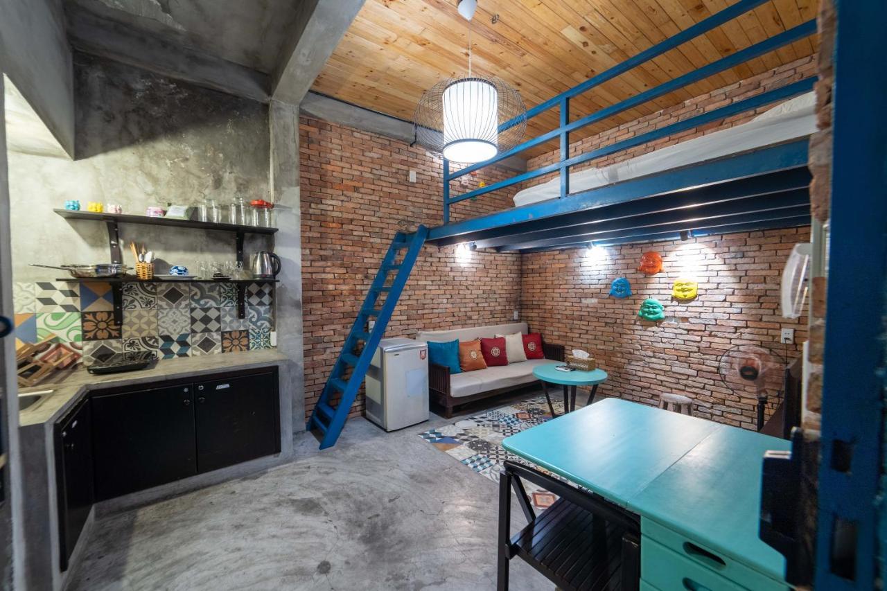 Stay&Chill - S.1: Ancient Studio Nearby Bui Vien Ho Chi Minh City Bagian luar foto