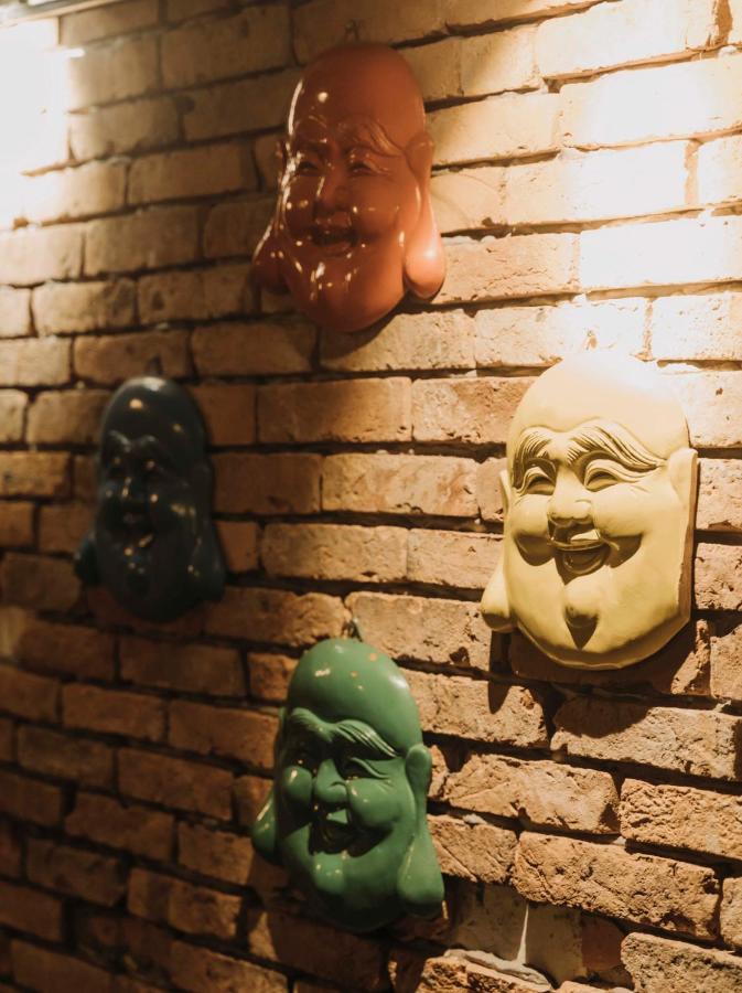 Stay&Chill - S.1: Ancient Studio Nearby Bui Vien Ho Chi Minh City Bagian luar foto