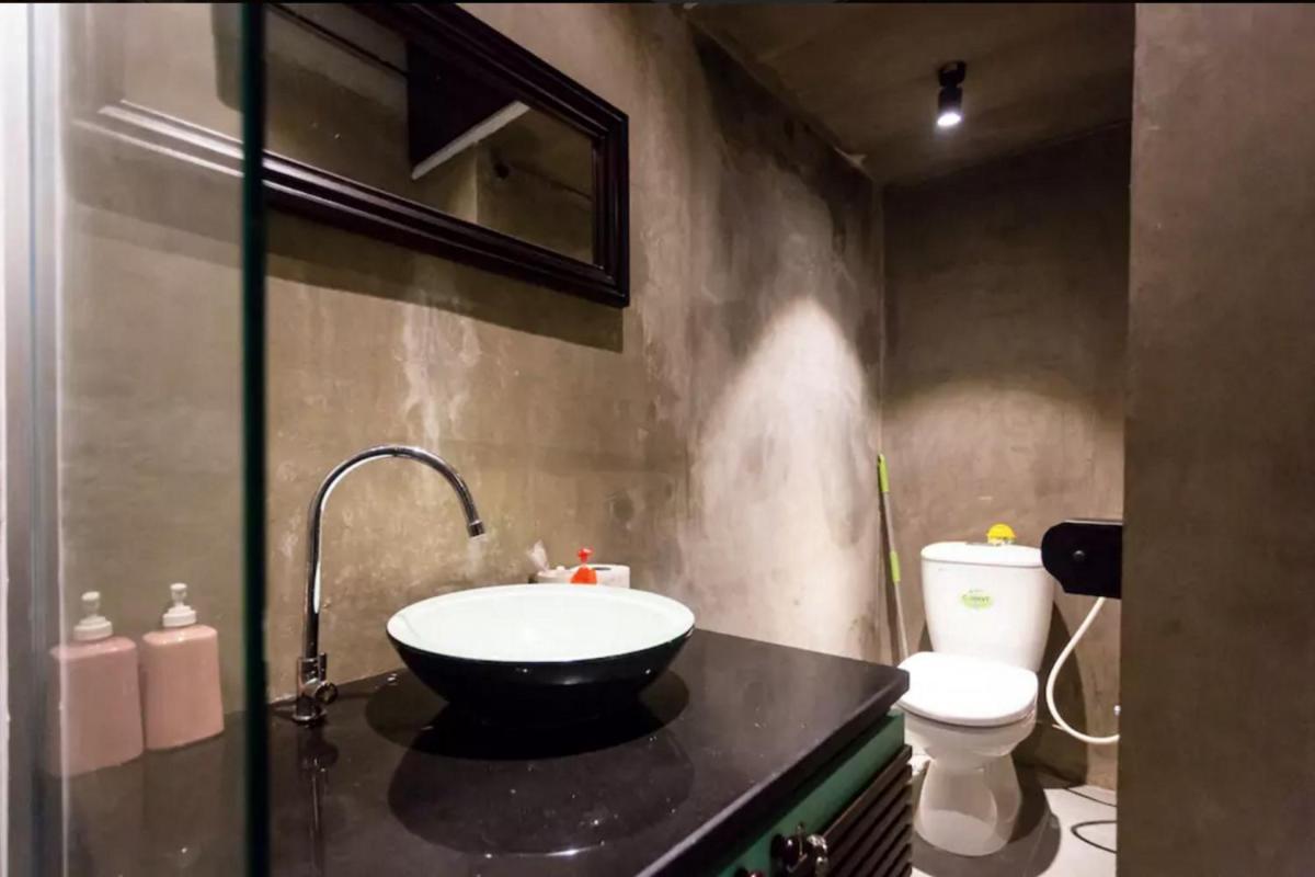 Stay&Chill - S.1: Ancient Studio Nearby Bui Vien Ho Chi Minh City Bagian luar foto
